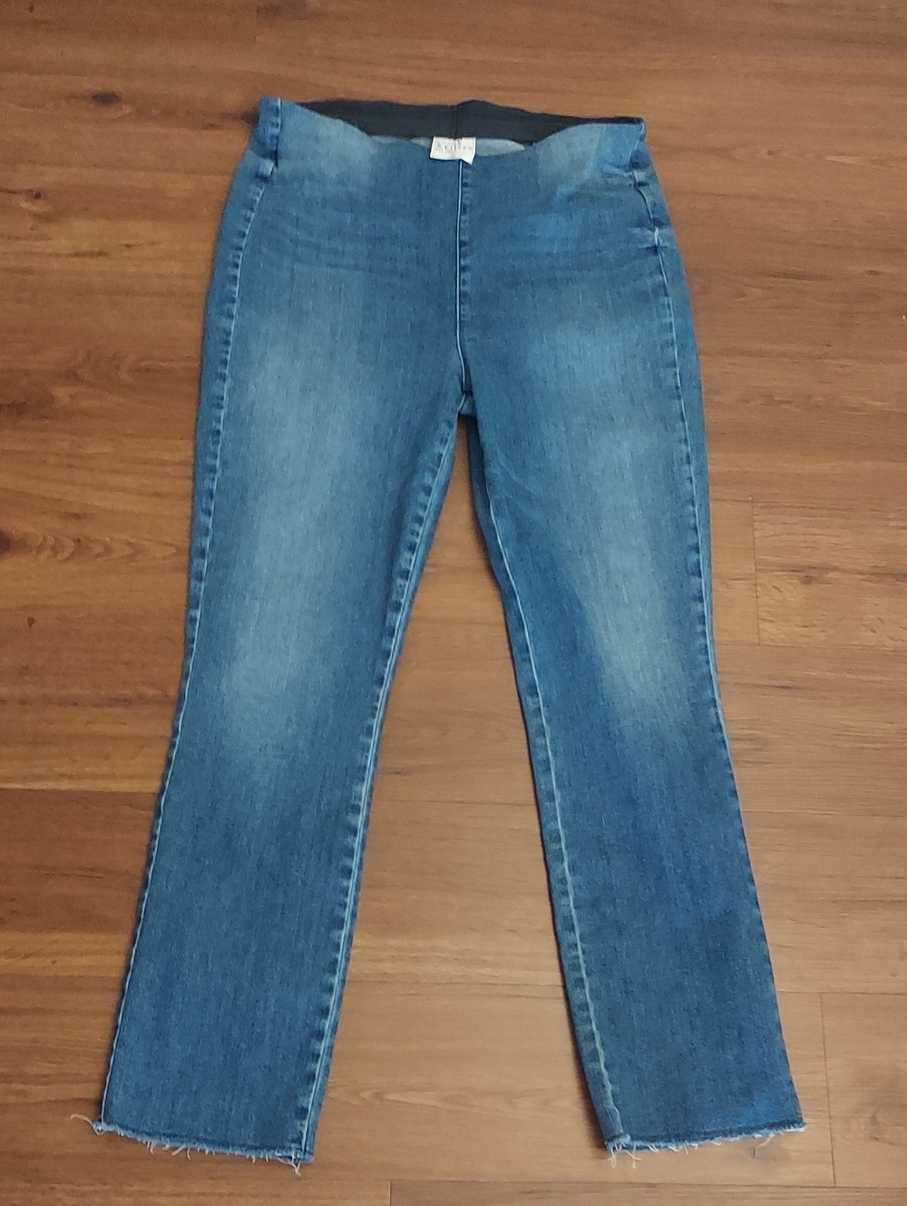Frank & Eileen Illusion Pull On Denim Jeans